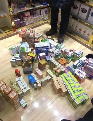 春熙路“香港島”藥店被查 銷售百余款產(chǎn)品竟全是食品，涉嫌虛假宣傳